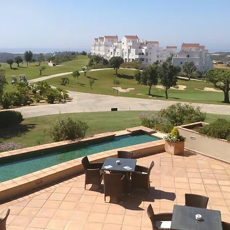 Urb. Valle Capitolio 11b-c Lejlighed Estepona